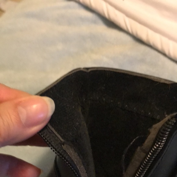 NWOT decorated  child’s boots - Picture 6 of 6